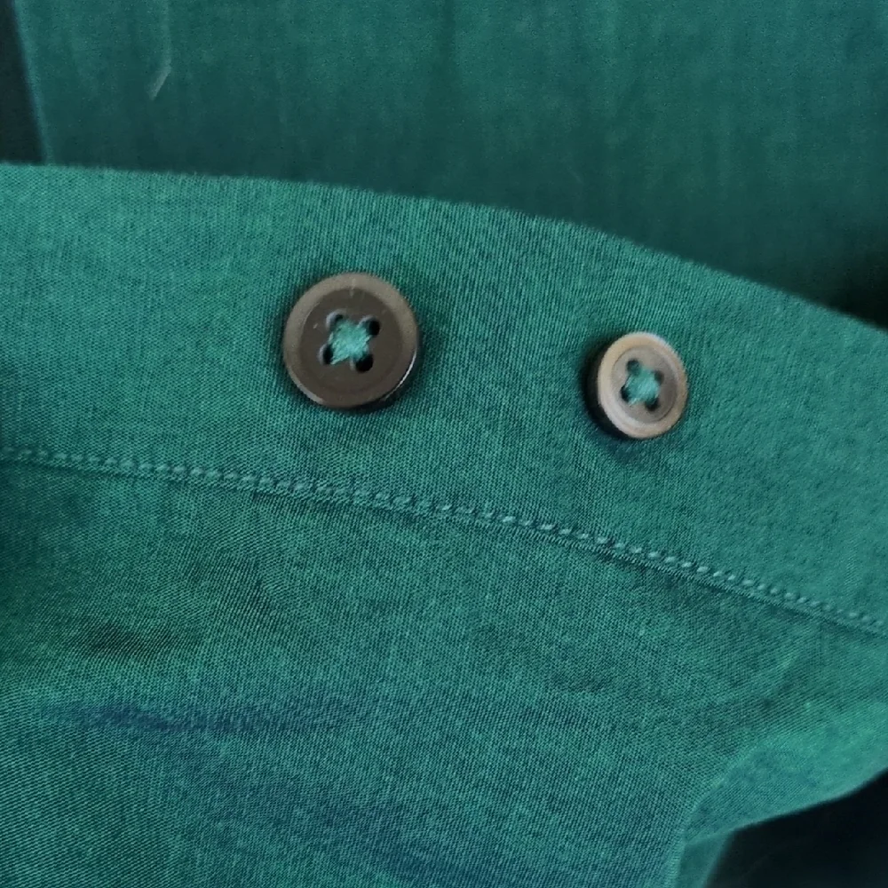 Express 1MX Fitted Shirt in Teal - Picture 4 of 5